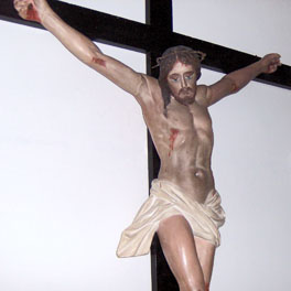 restoration Christ in plaster